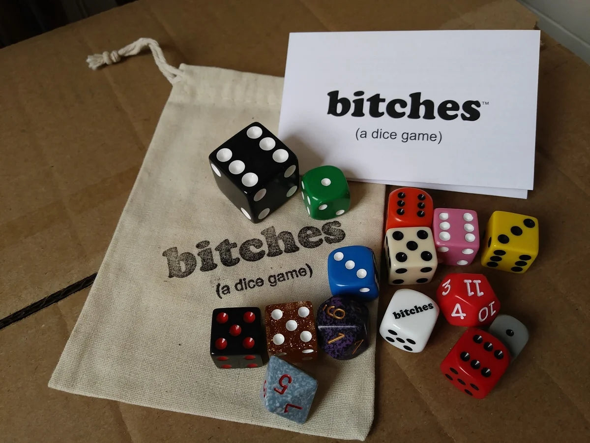 Perfect Solutions Drinking Dice Game Set